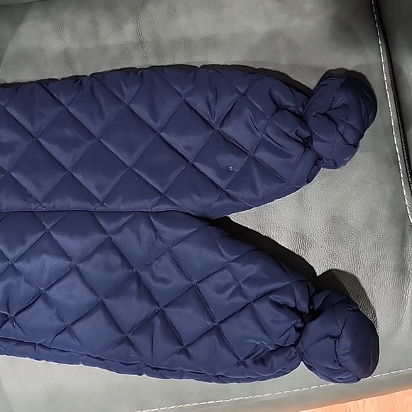 Rothschild, 6-9 month, navy snowsuit - Picture 6 of 8